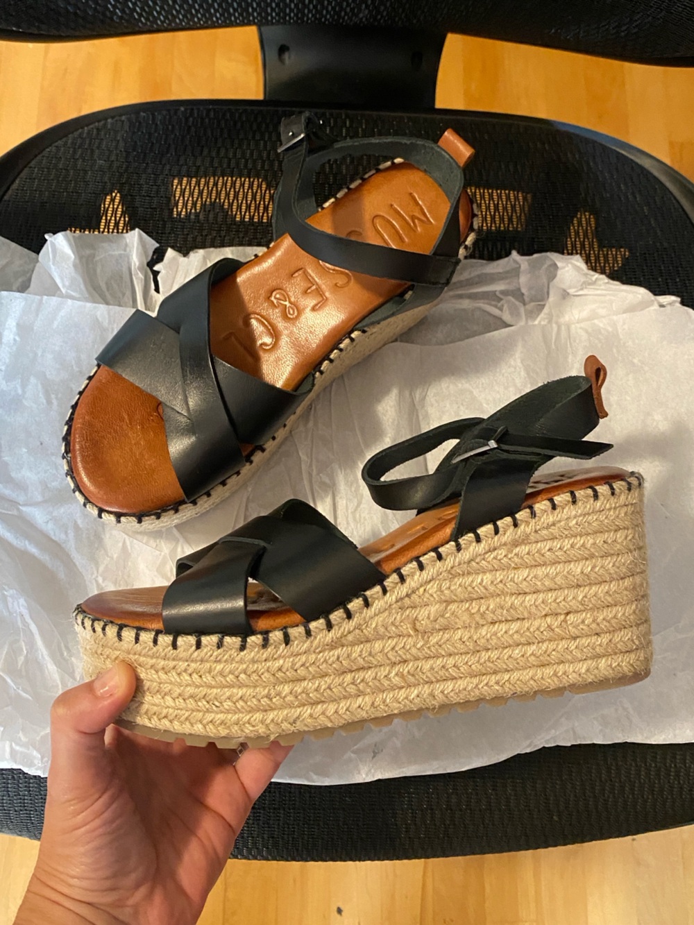 Musse & Cloud Black Leather Espadrille Crisscross Sandals Size 9 NEW